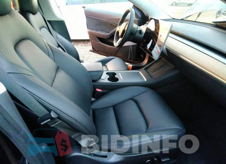 5YJ3E1EA8MF870642 Photo# 5