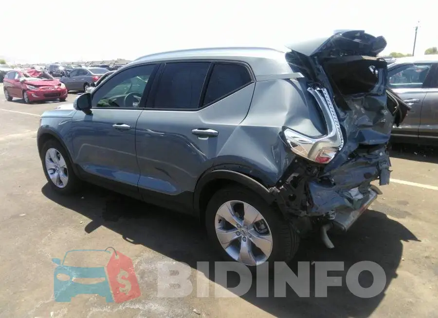 YV4AC2HK8M2542354 Photo# 3