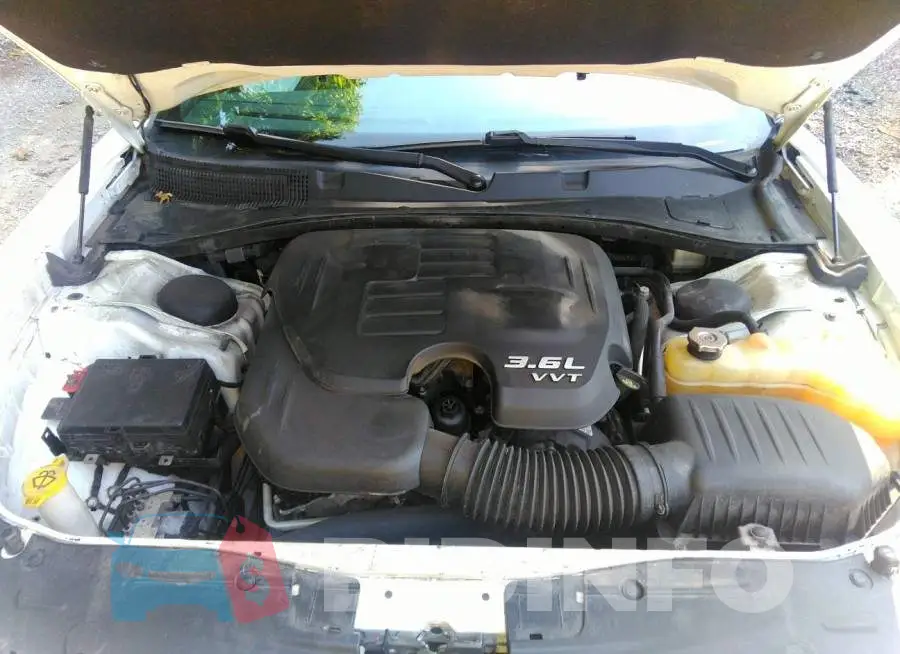 2C3CDXJG4GH134347 Photo# 10