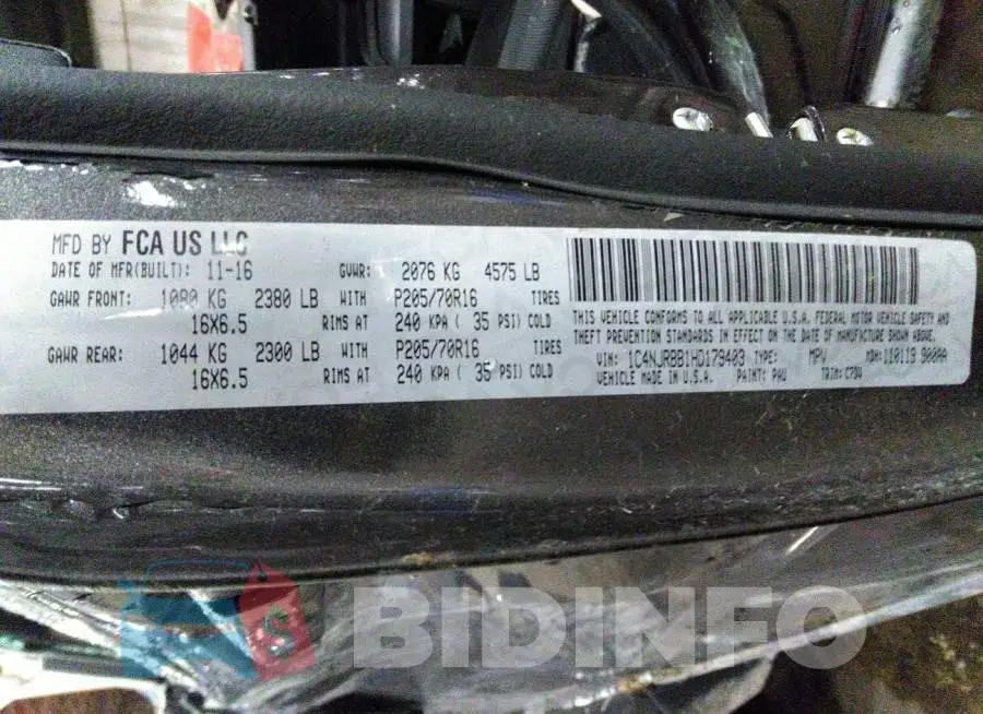 1C4NJRBB1HD179403 Photo# 9