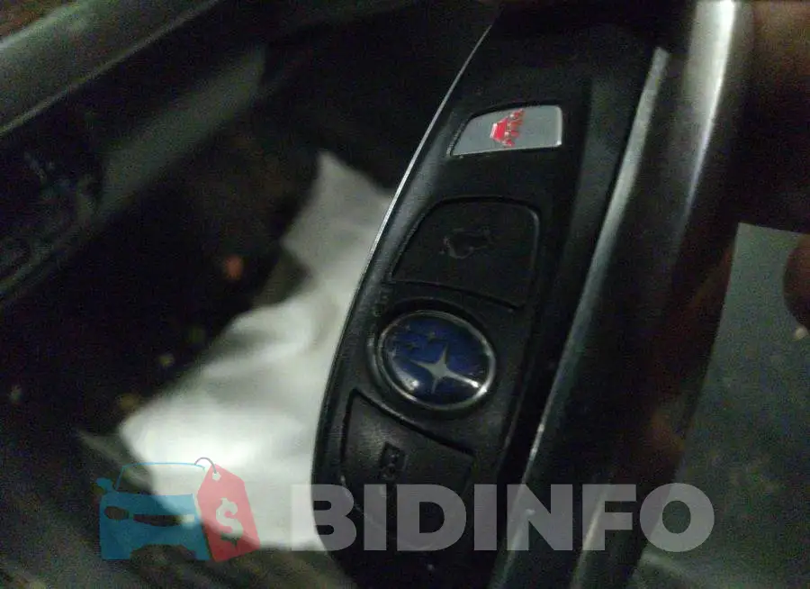 4S4BSANC7F3361174 Photo# 11
