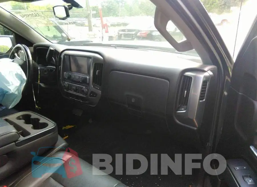 3GCUKREC9JG362182 Photo# 5