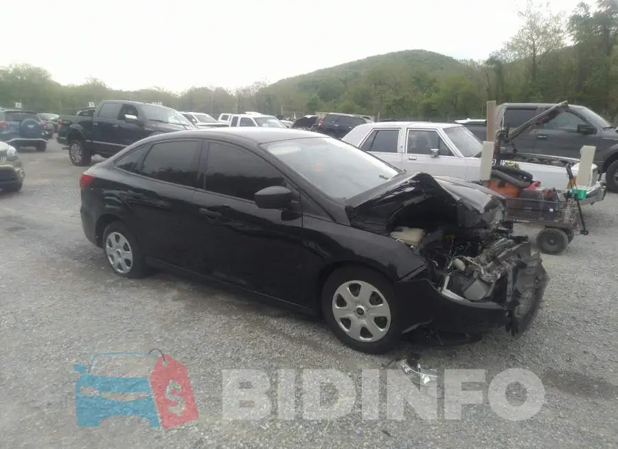 1FADP3E21JL226403 Photo# 1