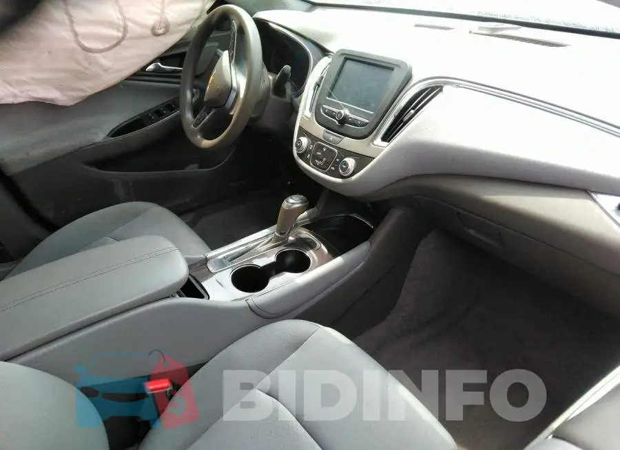 1G1ZD5ST8JF139929 Photo# 5