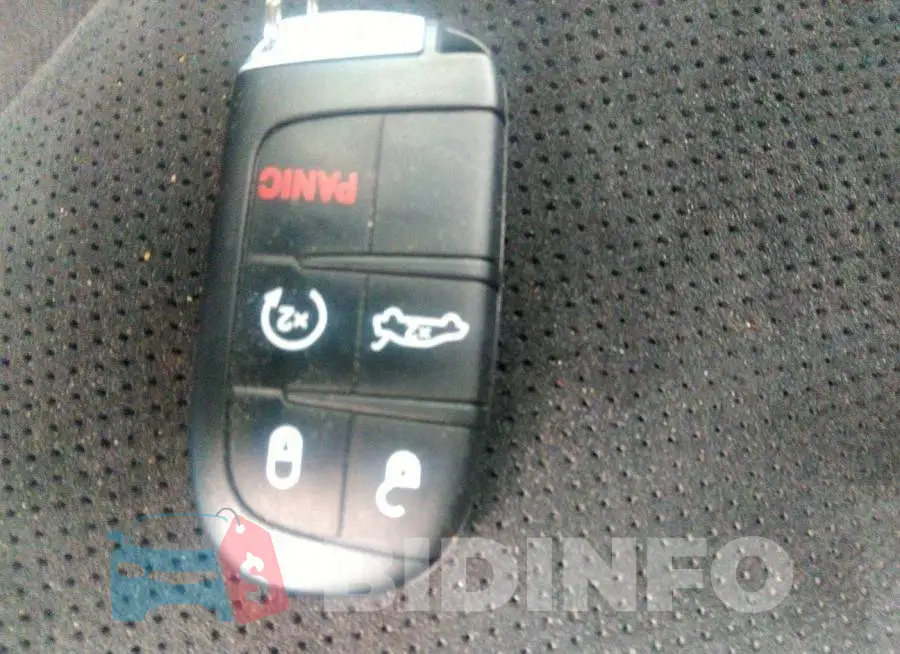 2C3CDXGJXJH291360 Photo# 11