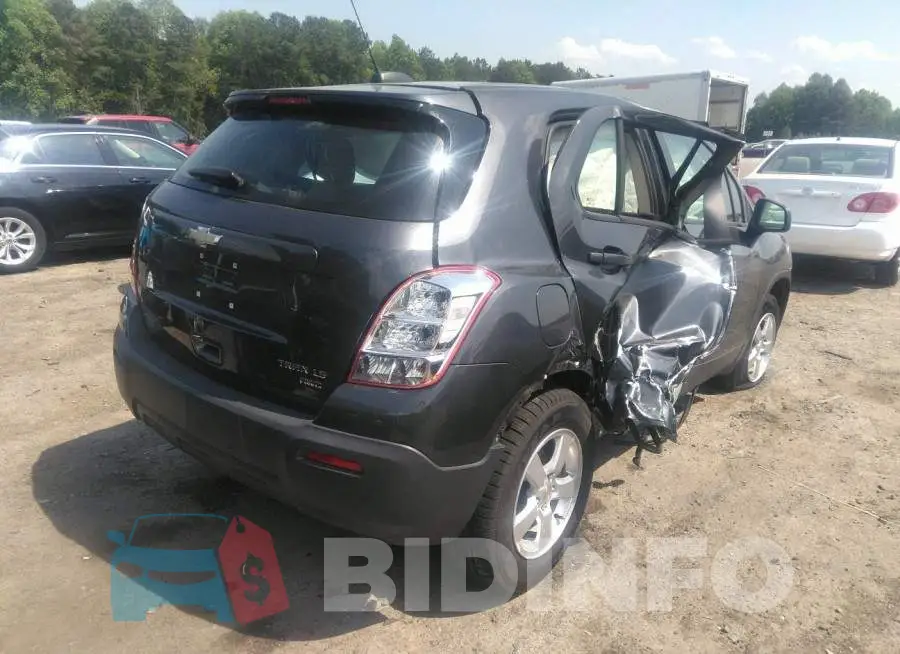 3GNCJNSB4GL274893 Photo# 4
