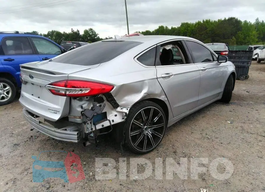 3FA6P0D98KR120152 Photo# 4