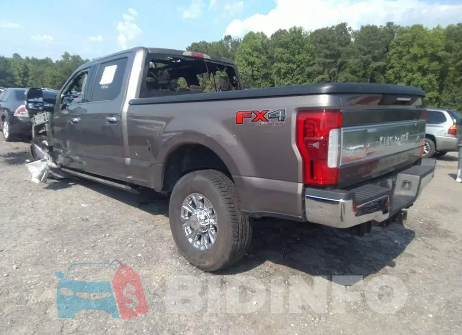 1FT7W2BT2JEB15588 Photo# 3