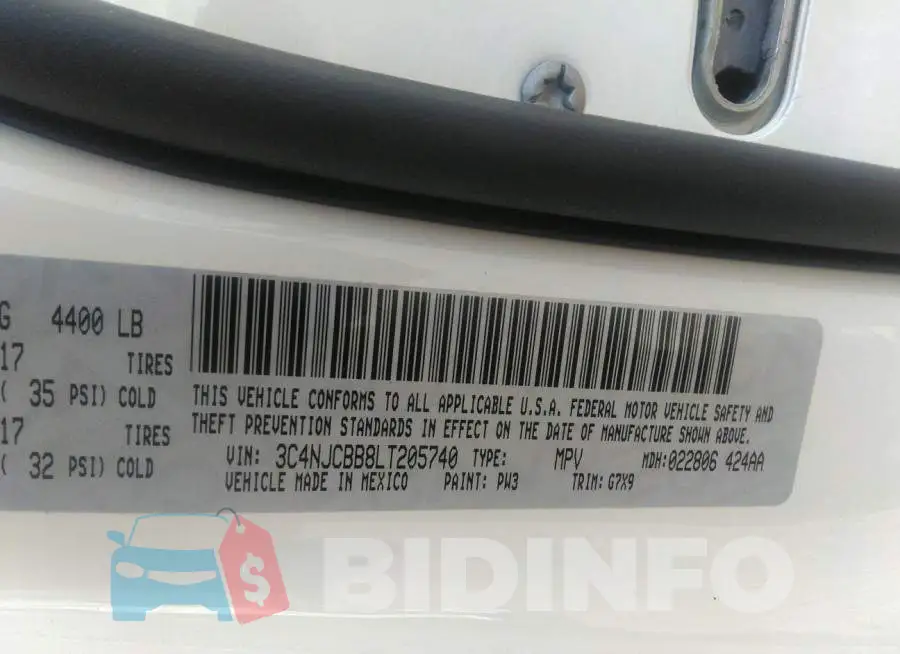 3C4NJCBB8LT205740 Photo# 9