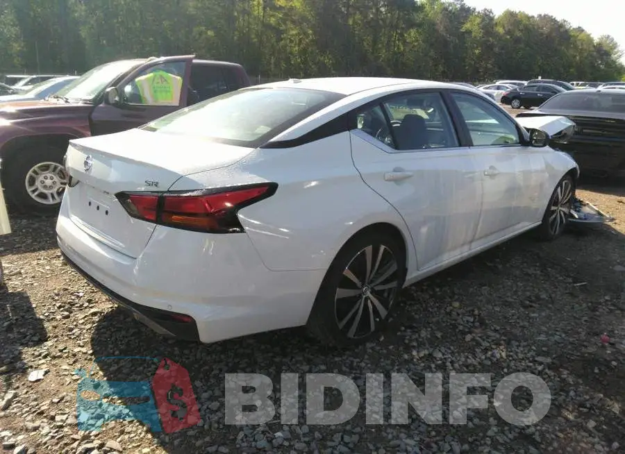 1N4BL4CV3LC189315 Photo# 4