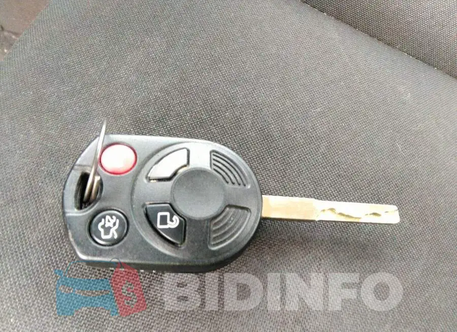1FADP3F25GL244622 Photo# 11