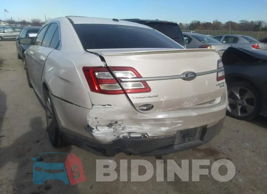 1FAHP2J87GG125518 Photo# 3