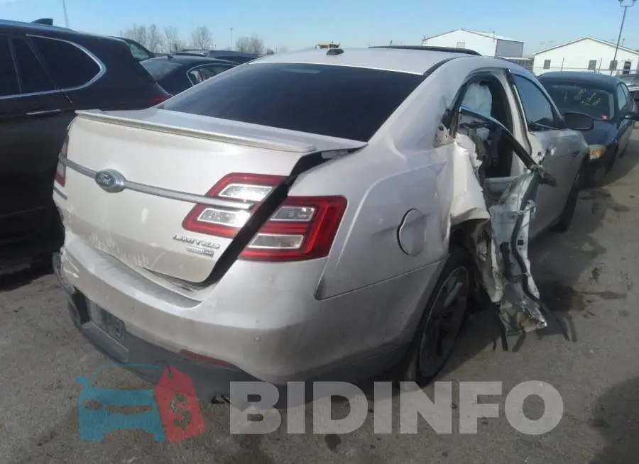 1FAHP2J87GG125518 Photo# 4