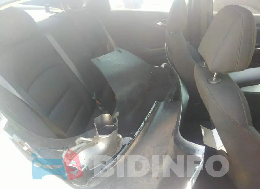 1G1ZG5ST5KF204812 Photo# 8