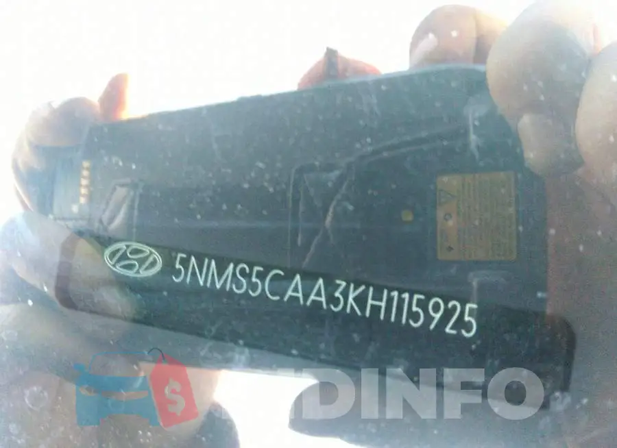 5NMS5CAA3KH115925 Photo# 9