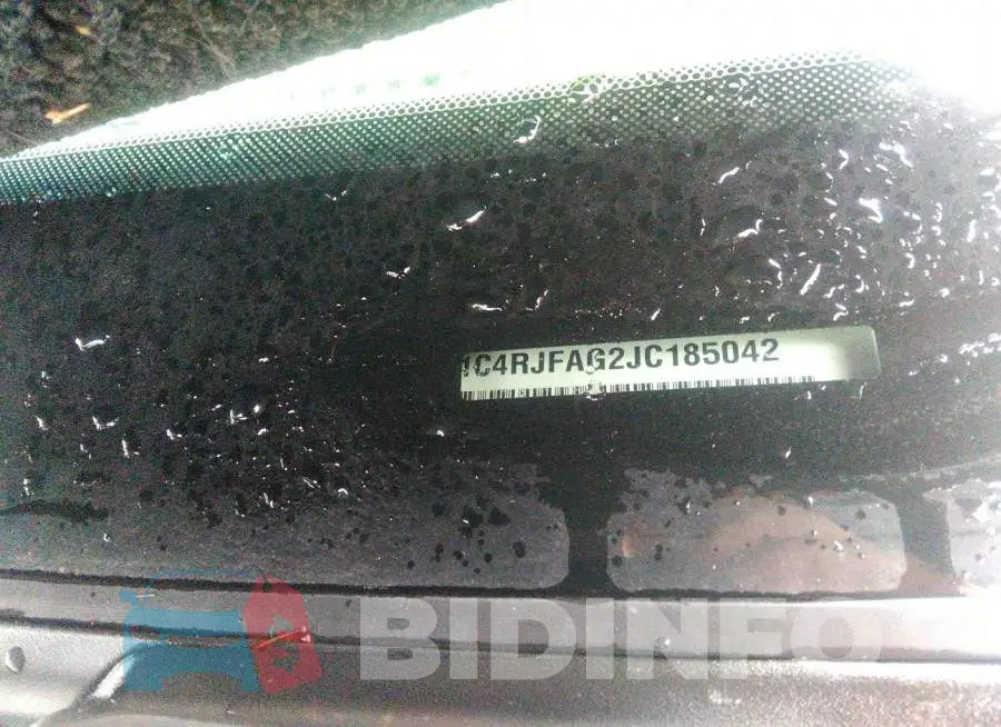 1C4RJFAG2JC185042 Photo# 9