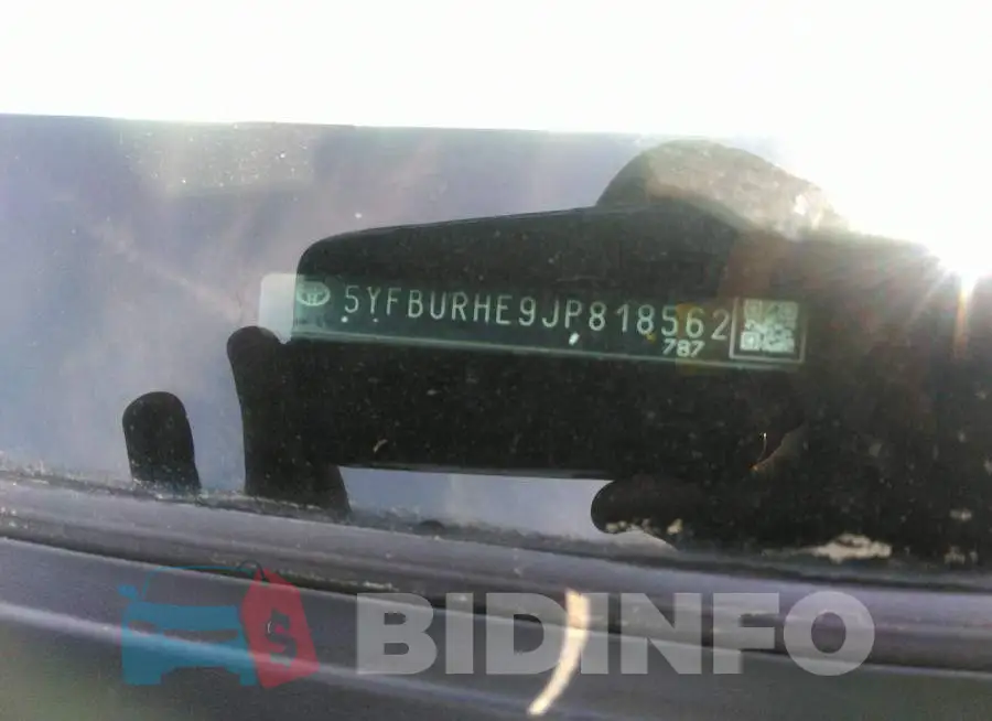 5YFBURHE9JP818562 Photo# 9