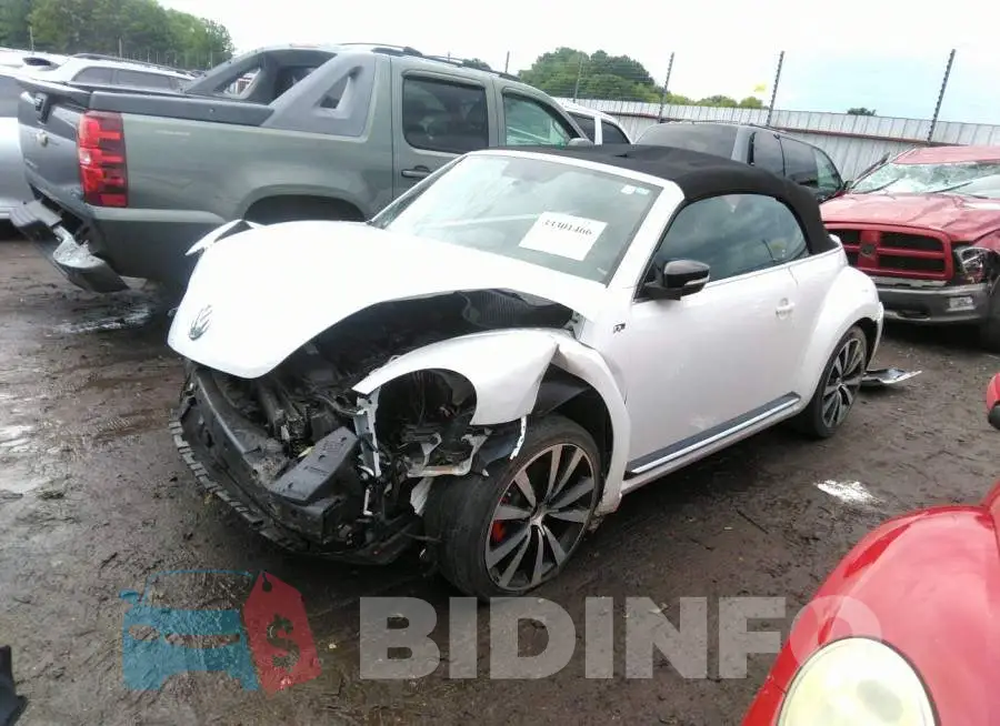 3VW7S7AT5FM818059 Photo# 2