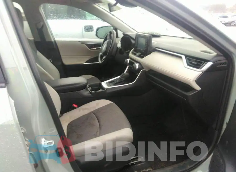 2T3P1RFV7MW178492 Photo# 5