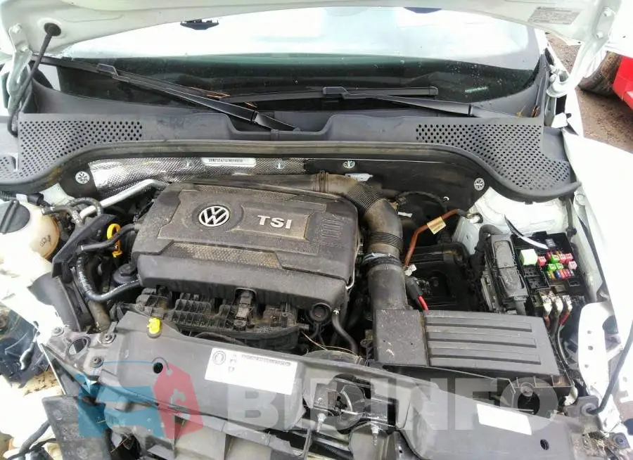 3VW7S7AT5FM818059 Photo# 10