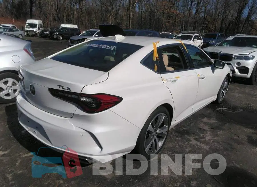 19UUB5F62MA001270 Photo# 4