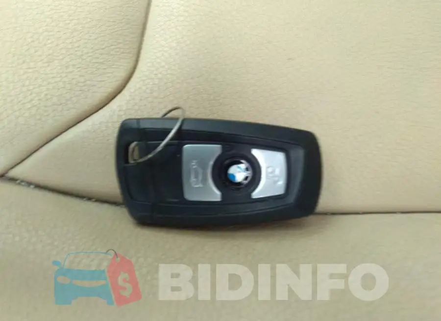 WBA4C9C51FG135215 Photo# 11