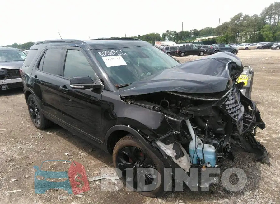 1FM5K8GT7KGB27235 Photo# 1