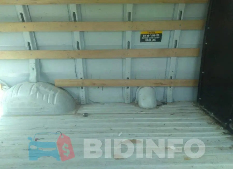 1GTW7AFG3K1314478 Photo# 8