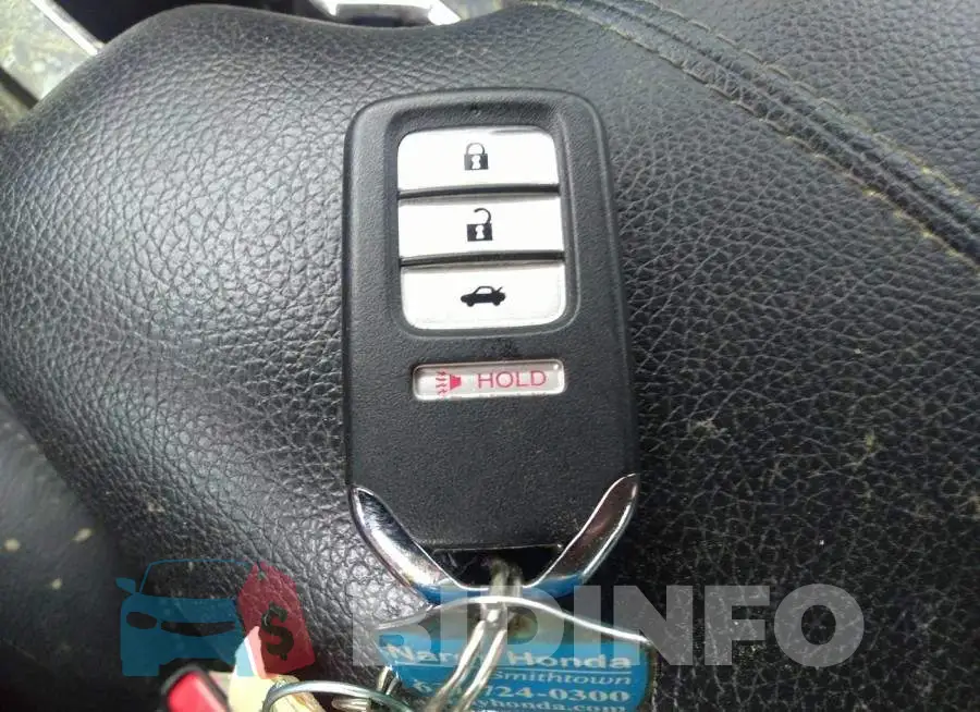 1HGCR2F82FA123993 Photo# 11