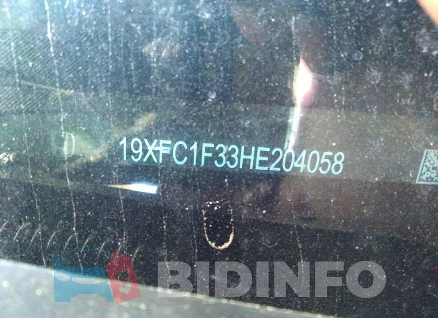 19XFC1F33HE204058 Photo# 9