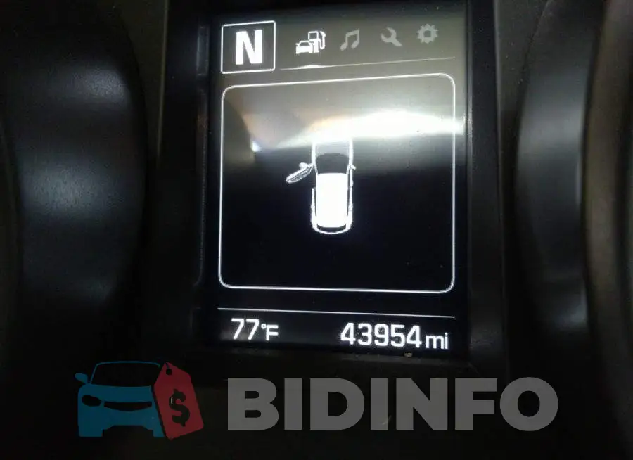 5XYZUDLBXJG505345 Photo# 7