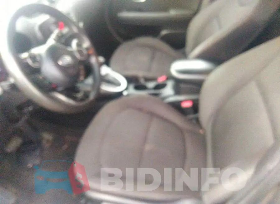 KNDJN2A25G7253141 Photo# 5