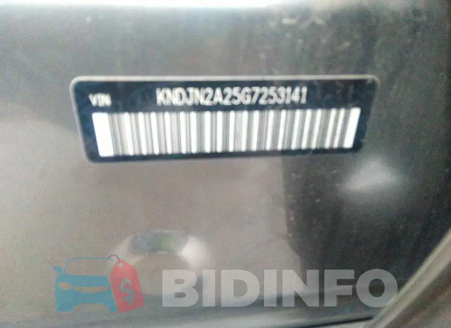 KNDJN2A25G7253141 Photo# 9