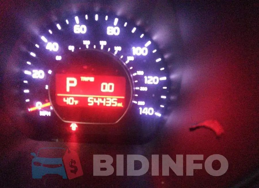 KNDJN2A25G7253141 Photo# 7