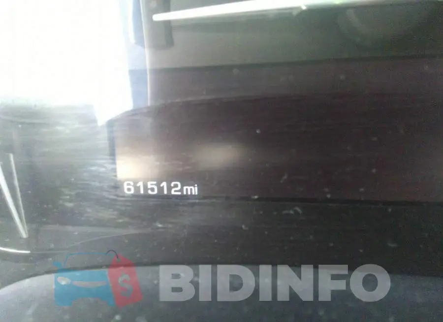 2G61M5S33K9111926 Photo# 7