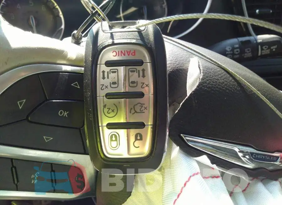 2C4RC1GG4LR283715 Photo# 11