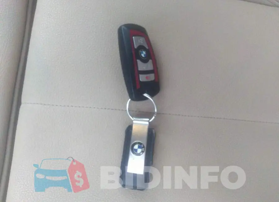 WBA4R7C56HK895787 Photo# 11