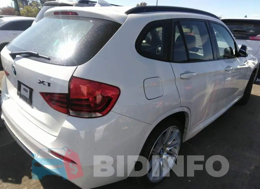 WBAVM1C55FV317949 Photo# 4