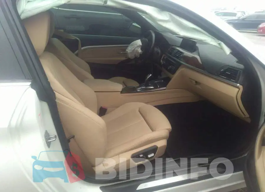 WBA4R7C56HK895787 Photo# 5