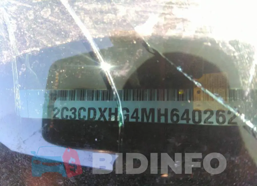 2C3CDXHG4MH640262 Photo# 9