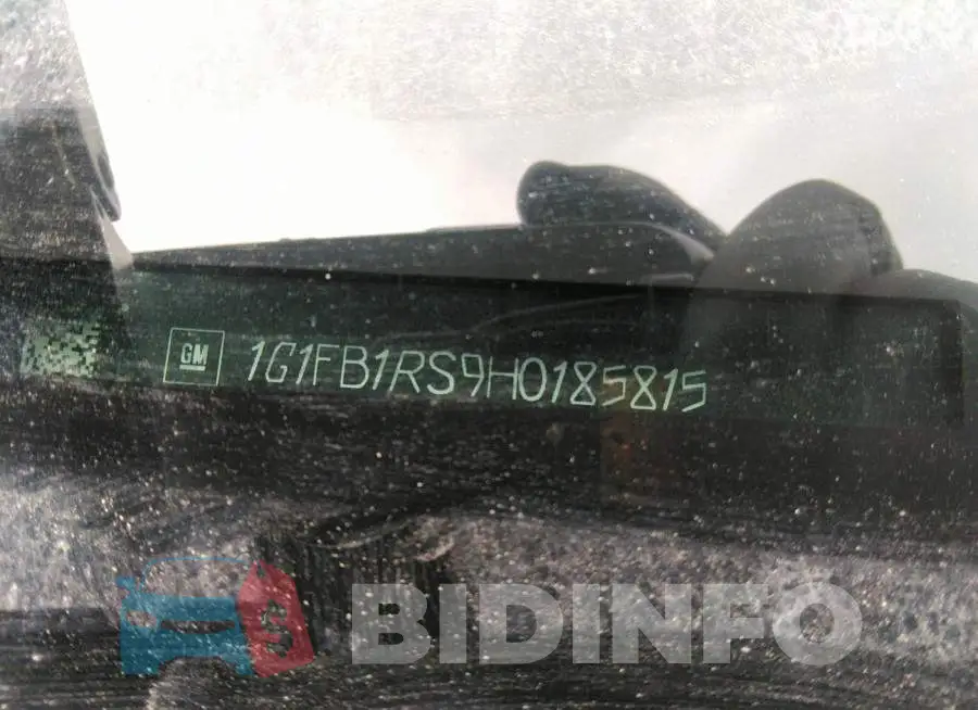 1G1FB1RS9H0185815 Photo# 9