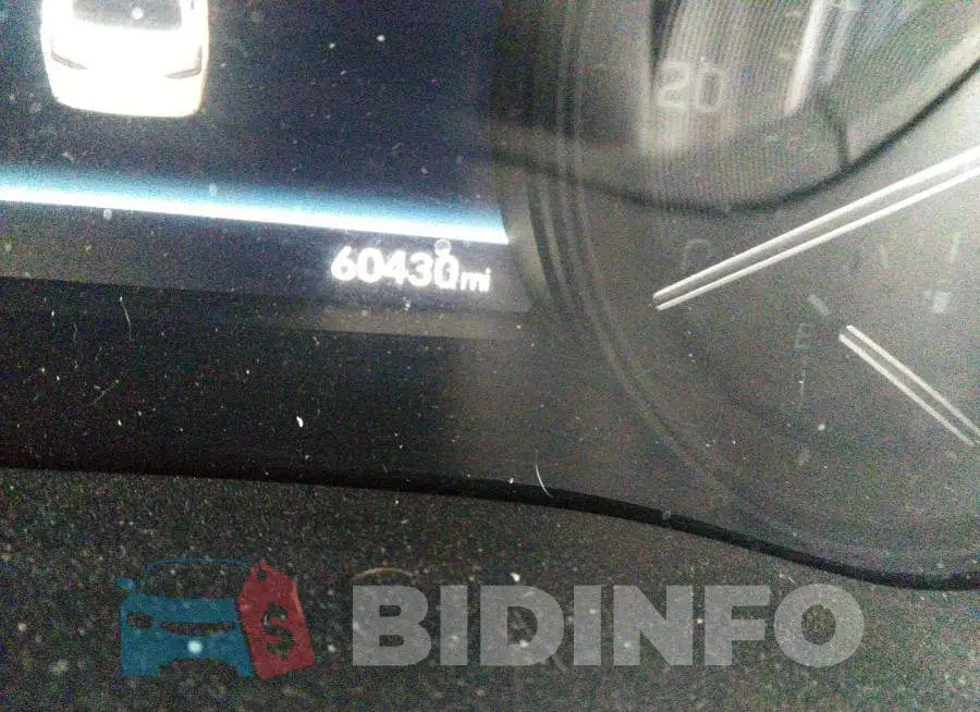 KMHGN4JB1JU240963 Photo# 7