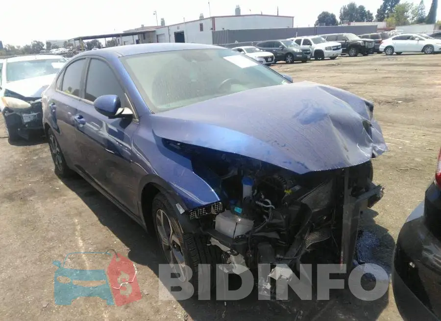3KPF24AD8LE258940 Photo# 1