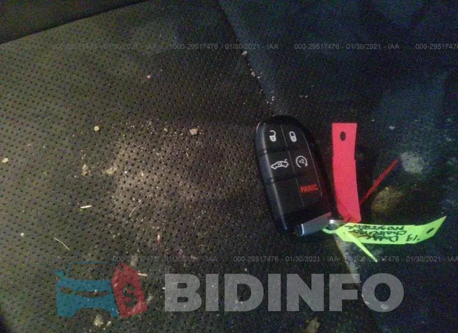 2C3CDZBT5KH521943 Photo# 11