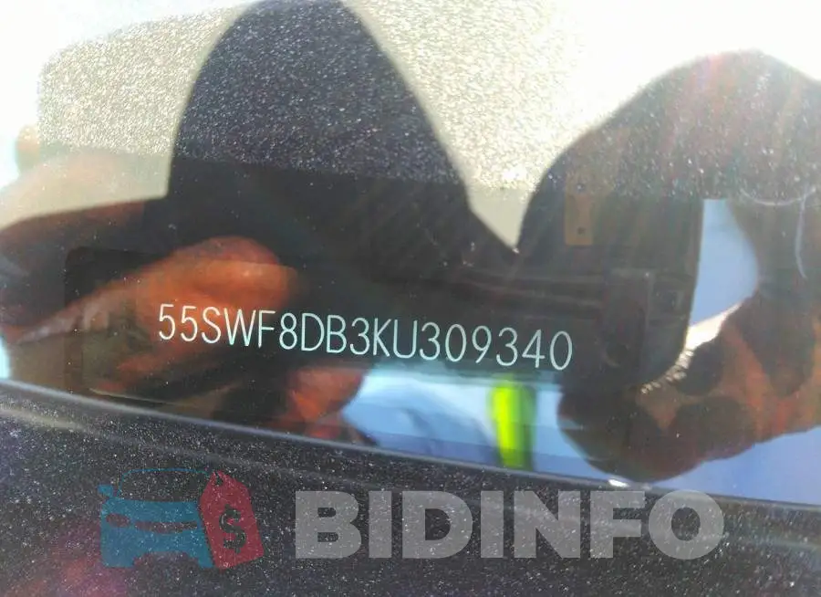 55SWF8DB3KU309340 Photo# 9