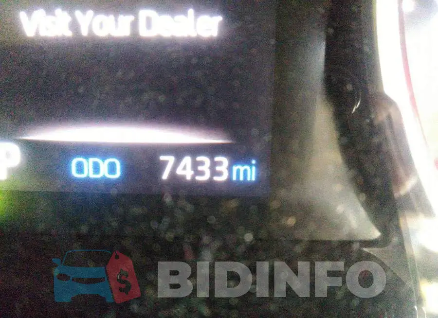 2T3C1RFV0MC097057 Photo# 7