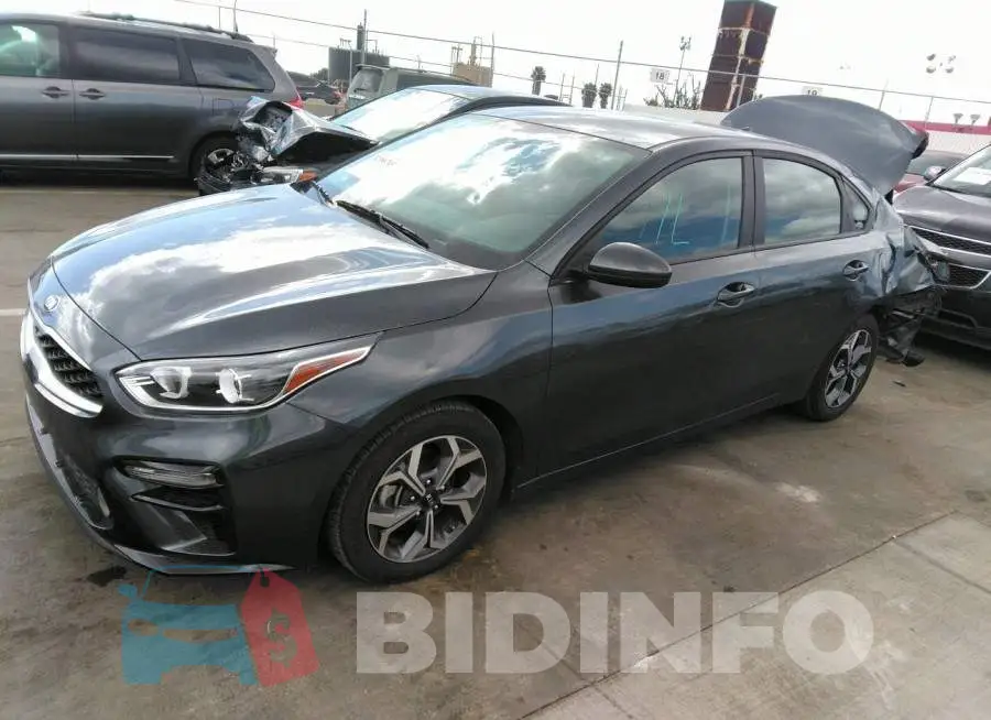 3KPF24AD5ME289211 Photo# 2