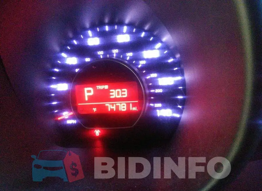 KNDJN2A2XG7375669 Photo# 7