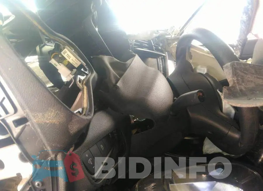 KNDJ23AU6N7805467 Photo# 7