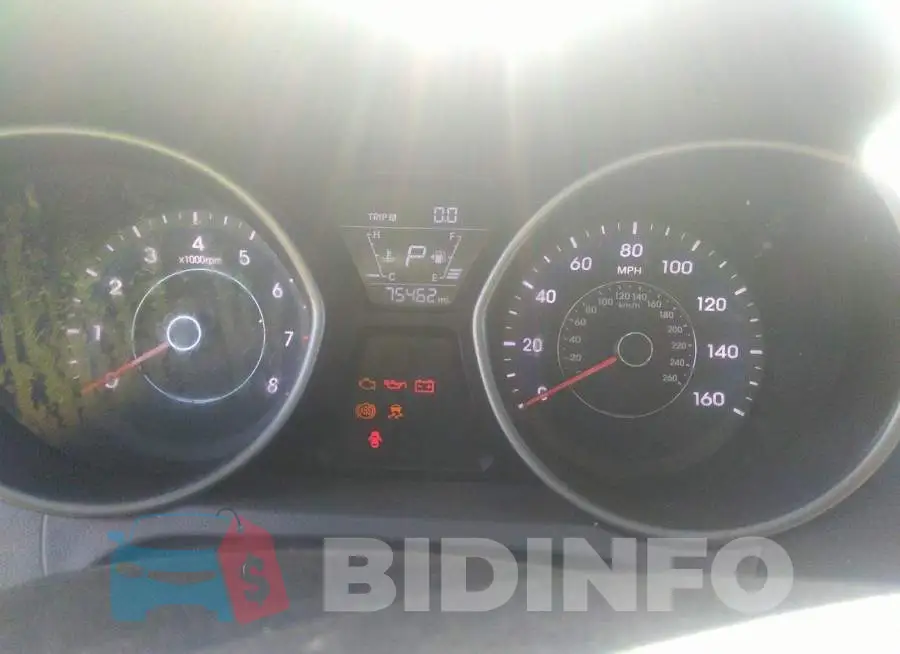 5NPDH4AE8GH768401 Photo# 7